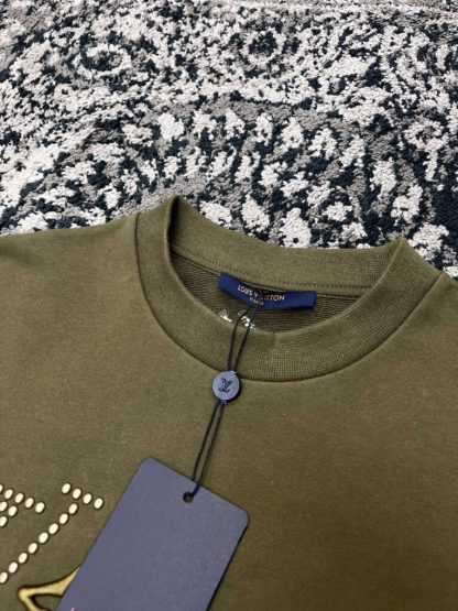 Replica Louis Vuitton Men's Cotton Signature Crewneck Olive 1AFJHB #3607 - Image 7