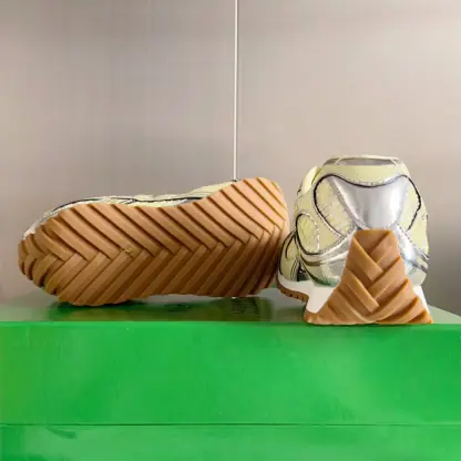 Replica Bottega Veneta Orbit Sneaker Runner sneaker 2024 #3692 - Image 9