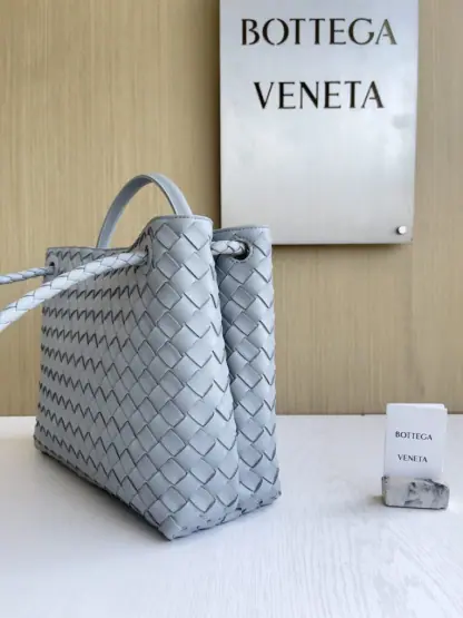 Replica Bottega Veneta Medium Andiamo Tote Bag Top handle bag Sterling #3644 - Image 11