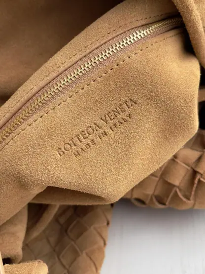 Replica Bottega Veneta Suede Large Hop Brown Shoulder Bag #3687 - Image 10