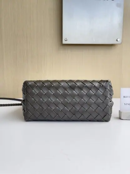 Replica Bottega Veneta Small Andiamo Tote Bag Top handle bag Fondant #3646 - Image 8