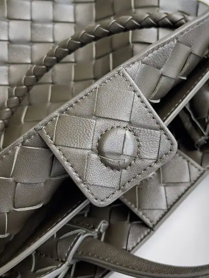Replica Bottega Veneta Small Andiamo Tote Bag Top handle bag Fondant #3646 - Image 10