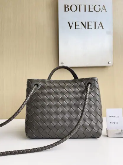 Replica Bottega Veneta Small Andiamo Tote Bag Top handle bag Fondant #3646 - Image 11