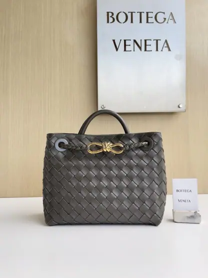 Replica Bottega Veneta Small Andiamo Tote Bag Top handle bag Fondant #3646