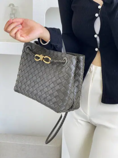 Replica Bottega Veneta Small Andiamo Tote Bag Top handle bag Fondant #3646 - Image 5