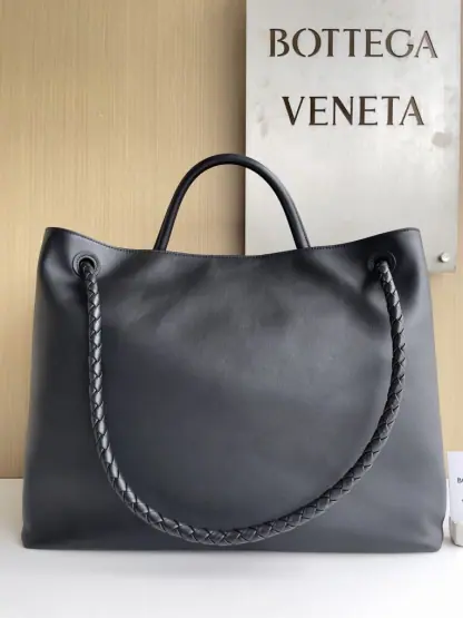 Replica Bottega Veneta Large Andiamo Tote Bag Black #3635 - Image 5
