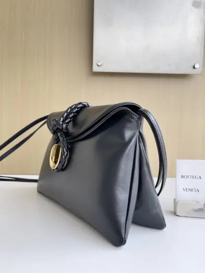 Replica Bottega Veneta Small Liberta Winter Liberta Black #3628 - Image 3