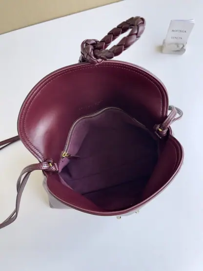 Replica Bottega Veneta Medium Liberta bag Winter Liberta Barolo #3630 - Image 8