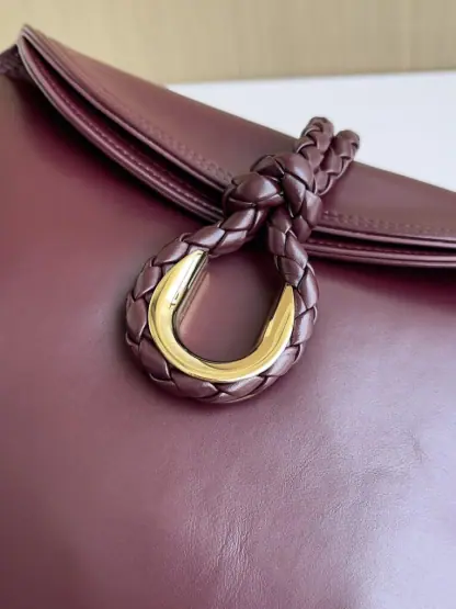 Replica Bottega Veneta Medium Liberta bag Winter Liberta Barolo #3630 - Image 6