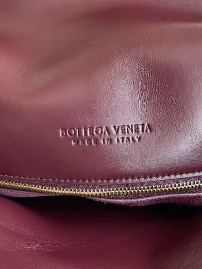 Replica Bottega Veneta Medium Liberta bag Winter Liberta Barolo #3630 - Image 5
