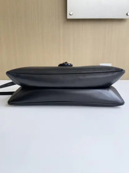 Replica Bottega Veneta Medium Liberta bag Winter Liberta Black #3631 - Image 4