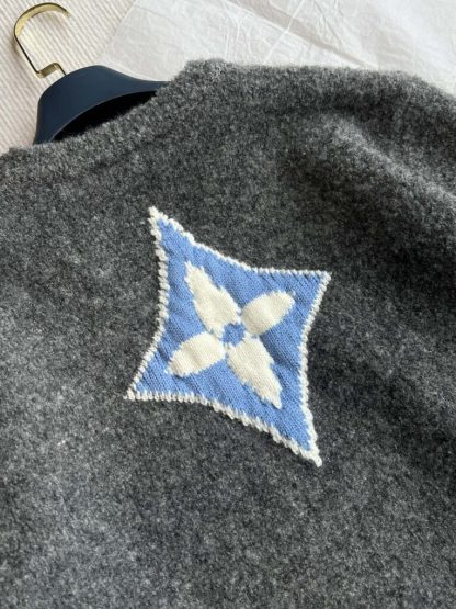 Replica Louis Vuitton Women's Chunky Wool Blend Pullover Sweater #3751 - Image 6
