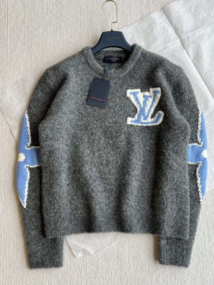 Replica Louis Vuitton Women's Chunky Wool Blend Pullover Sweater #3751 - Image 7