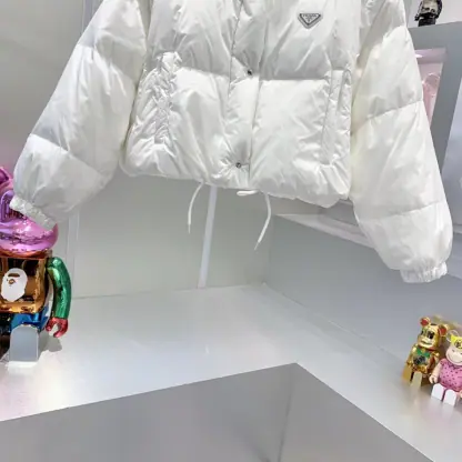 Replica Prada Women's Re-Nylon cropped convertible down jacket White #3842 - Image 4
