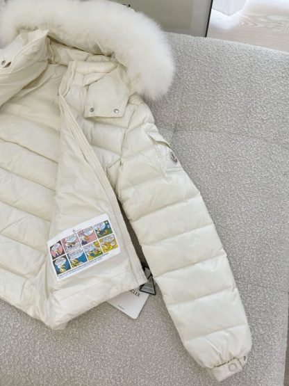 Replica Moncler BADYF HOODED SHORT DOWN JACKET Women #3814 - Image 6
