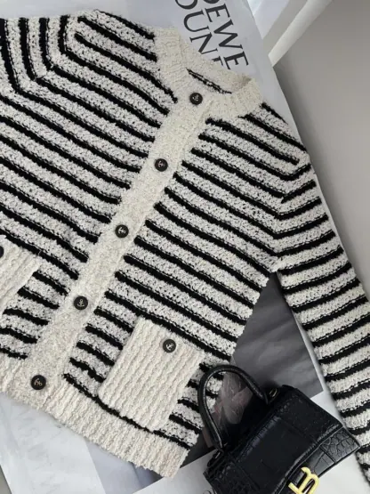 Replica Dior Marinière Twinset White and Black Blended Wool and Cotton Bouclé Knit #3868 - Image 17