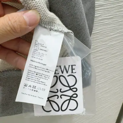 Replica LOEWE Flamenco hoodie in cotton and cashmere Sweatshirt For Women #3904 - Image 6