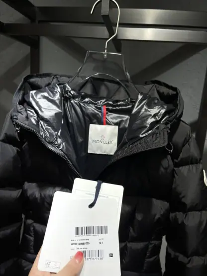 REPLICA MONCLER AVOCE HOODED SHORT DOWN JACKET BLACK #3894 - Image 4