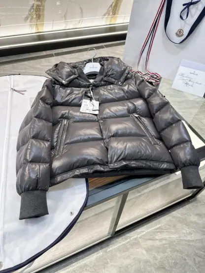 REPLICA MEN'S MONCLER DARK GRAY MALJASSET SHORT DOWN JACKET #3770 - Image 18