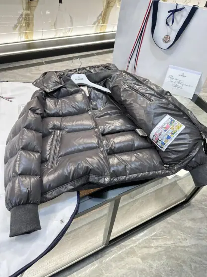 REPLICA MEN'S MONCLER DARK GRAY MALJASSET SHORT DOWN JACKET #3770 - Image 15
