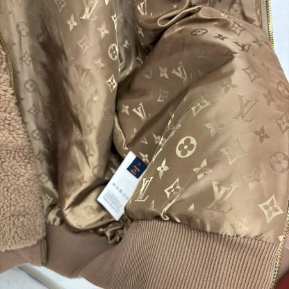 Replica Louis Vuitton Men's Leather Patch Fleece Blouson Beige Sable 1AFXTM #3908 - Image 5