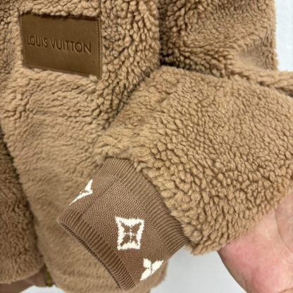 Replica Louis Vuitton Men's Leather Patch Fleece Blouson Beige Sable 1AFXTM #3908 - Image 6