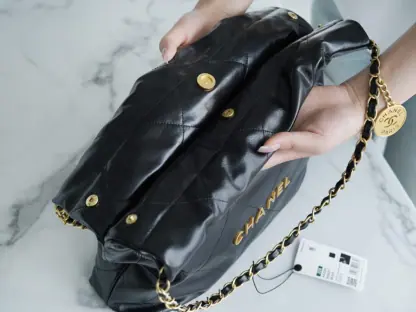 REPLICA CHANEL 22 SMALL HANDBAG CALFSKIN BLACK 2025 #4045 - Image 2
