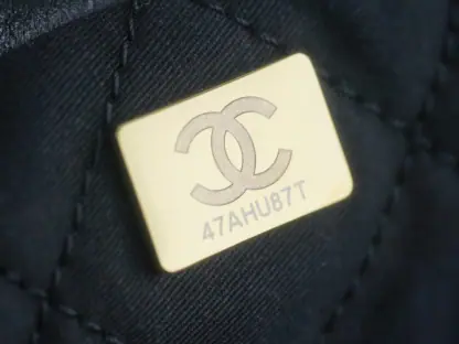 REPLICA CHANEL 22 SMALL HANDBAG CALFSKIN BLACK 2025 #4045 - Image 11