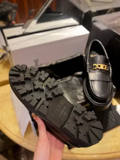 REPLICA CELINE MARGARET LOAFER WITH TRIOMPHE CHAIN IN POLISHED BULL #3923 - Image 9