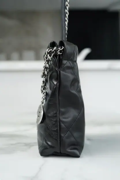 REPLICA CHANEL 22 MINI HANDBAG CALFSKIN BLACK & SLIVER HARDWARE 2025 #4043 - Image 5