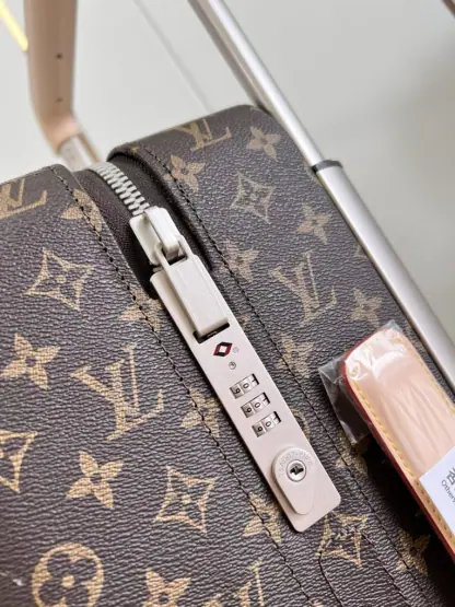 Replica Louis Vuitton Horizon 55 Monogram Canvas M23203 #4106 - Image 7