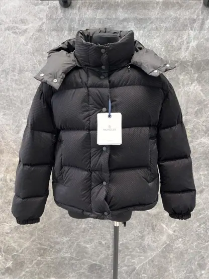 REPLICA MONCLER WOMEN'S ETTORE HOODED TEXTURED SHORT DOWN JACKET BLACK #4132 - Image 2