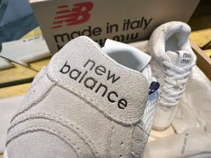 Replica New Balance X Miu Miu 530 SL suede and mesh sneakers #4030 - Image 12