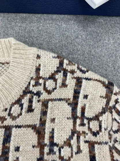 Replica Dior Oblique Cardigan Beige and Brown Virgin Wool Jacquard #3983 - Image 13