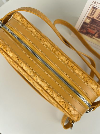 Replica Goyard Cap-Vert PM Bag Yellow #4056 - Image 3