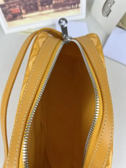 Replica Goyard Cap-Vert PM Bag Yellow #4056 - Image 2