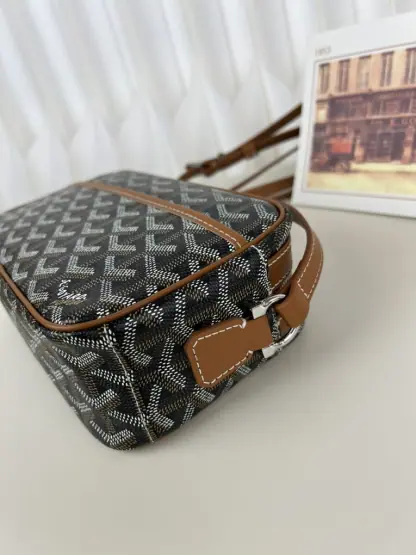 Replica Goyard Cap-Vert PM Bag Black & Tan #4049 - Image 14