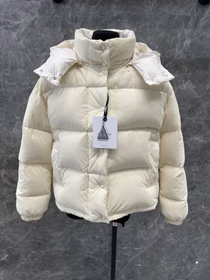 REPLICA MONCLER WOMEN'S ETTORE HOODED TEXTURED SHORT DOWN JACKET WHITE #4133 - Image 3
