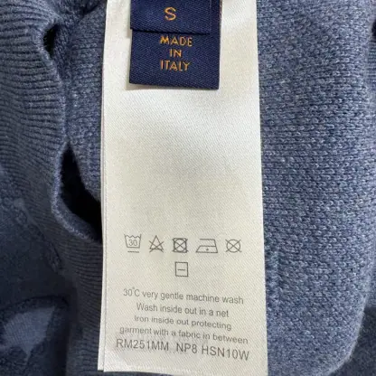 Replica Louis Vuitton Men's Textured Cotton Crewneck Sweatshirt #4127 - Image 8