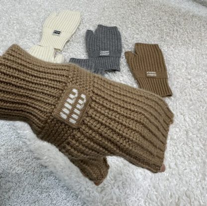 Replica Miu Miu Wool and cashmere gloves 2025 #4088 - Image 6