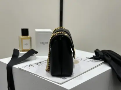 REPLICA CELINE TEEN CELINE VICTOIRE BAG IN SUPPLE CALFSKIN 116593 BLACK #3957 - Image 11