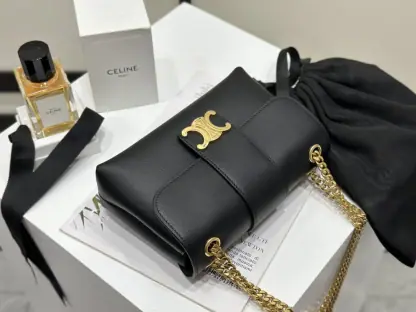 REPLICA CELINE TEEN CELINE VICTOIRE BAG IN SUPPLE CALFSKIN 116593 BLACK #3957 - Image 5