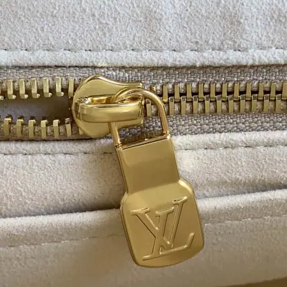 Replica Louis Vuitton LV x TM CarryAll PM M13661 #4138 - Image 6