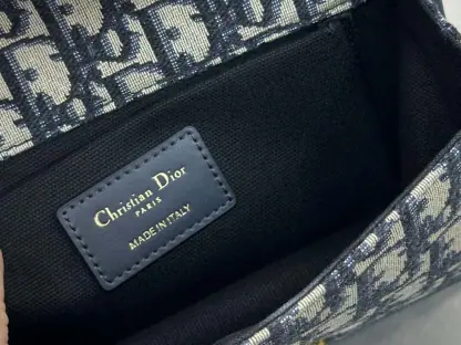 Replica Dior 30 Montaigne East-West Bag with Chain #4145 - Image 9