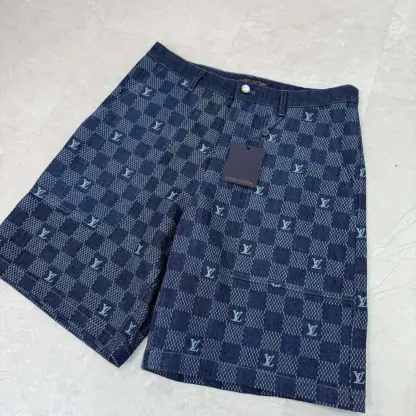 Replica Louis Vuitton Embroidered Damier Denim Shorts 1AFVO5 #4176 - Image 6