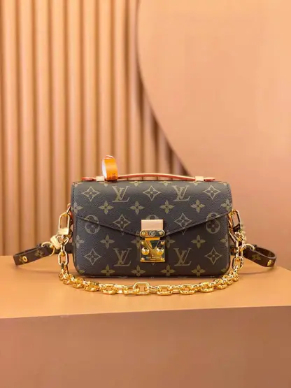 Replica Louis Vuitton Pochette Métis East West vip version Monogram M46279 - Image 9