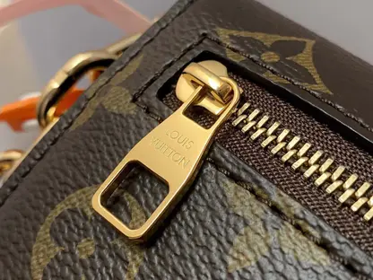 Replica Louis Vuitton Pochette Métis East West vip version Monogram M46279 - Image 15