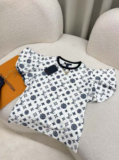 Replica Louis Vuitton Monogram Flounce Sleeve T-Shirt 1AGQB0 - Image 8