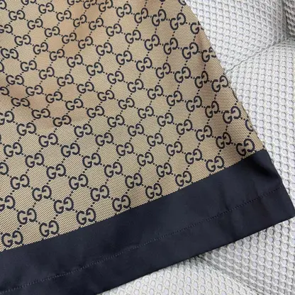 REPLICA GUCCI PRINTED SILK TWILL SHORTS MEN 2025 - Image 7