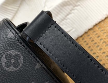 Replica Louis Vuitton Montsouris Messenger PM M12519 Vip Quality - Image 9